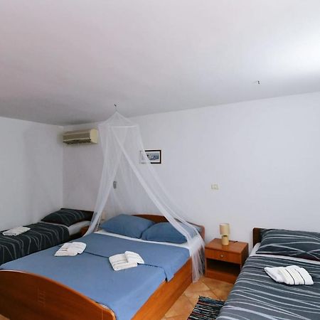 Freya'S Apartments Медулин Екстериор снимка