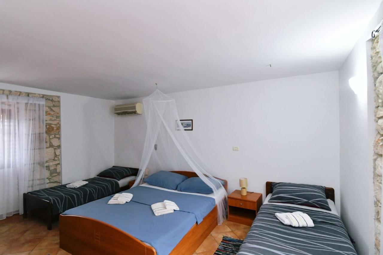 Freya'S Apartments Медулин Екстериор снимка