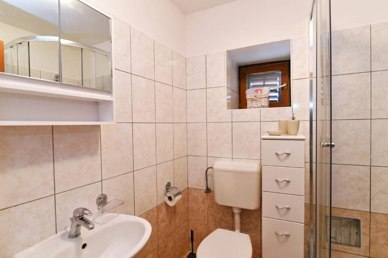 Freya'S Apartments Медулин Екстериор снимка