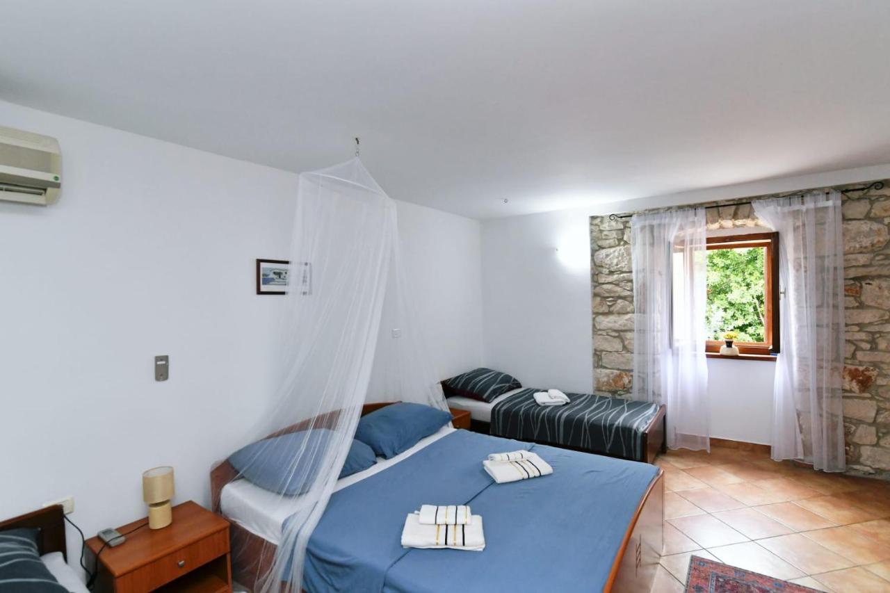 Freya'S Apartments Медулин Екстериор снимка
