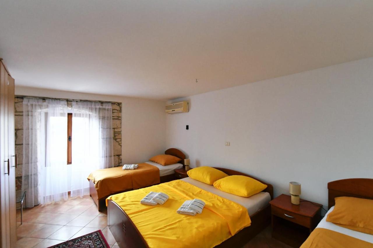 Freya'S Apartments Медулин Екстериор снимка